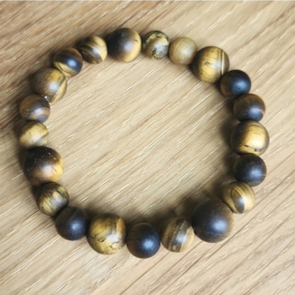 Tiger Eye Bead Stretch Hand Crafted Bracelet - Picture 1 of 10